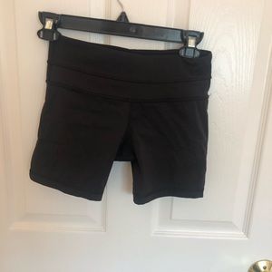 Lululemon shorts!